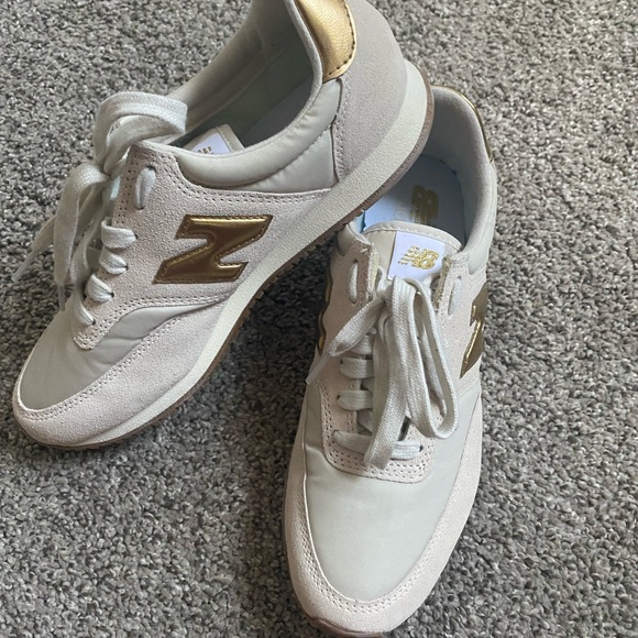 Exclusive Colab. New Balance - Picture 3 of 7